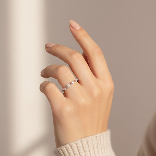 Aurevyn 0.2 Ct Round Cut Women's Wedding Band