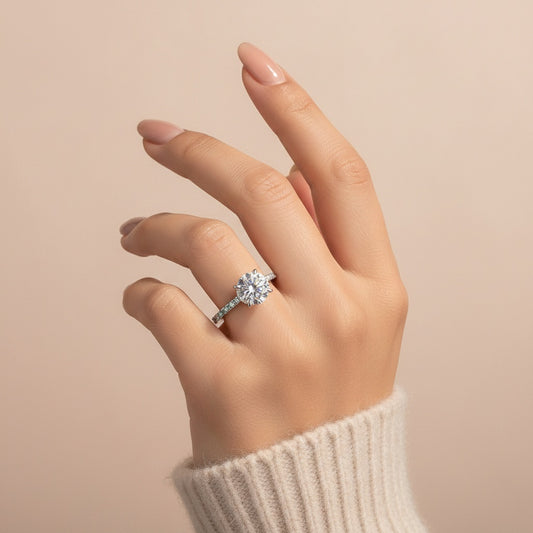 Aurevyn 2.0Ct Round Cut Engagement Ring With Green & White Round Cut Wedding Band