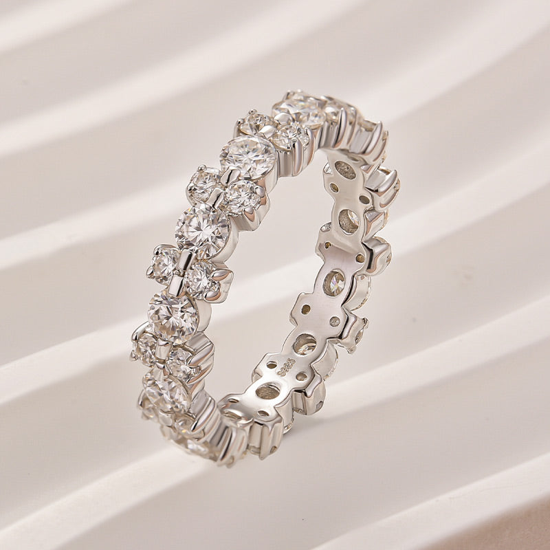 Aurevyn Moissanite 2.5 Ct Round Cut Full Wedding Band for Women