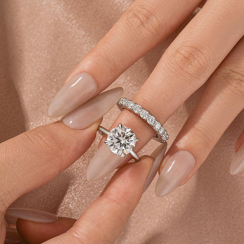 Aurevyn Moissanite S925 2.0Ct/4.0Ct Round Cut White Gold/Yellow Gold Wedding Ring Set