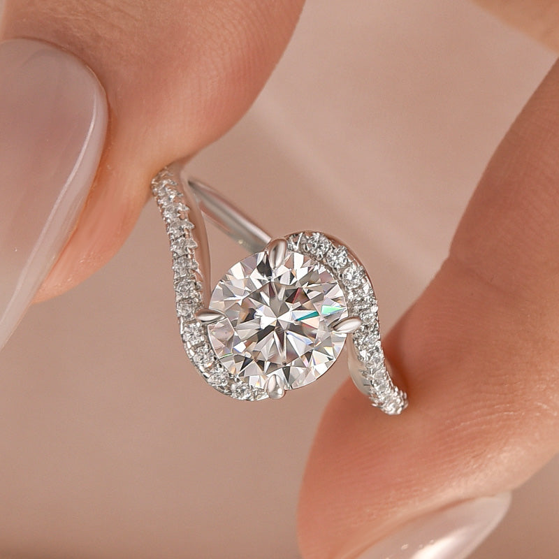 Aurevyn 2.0Ct Round Cut Moissanite Twist Engagement Ring with S925