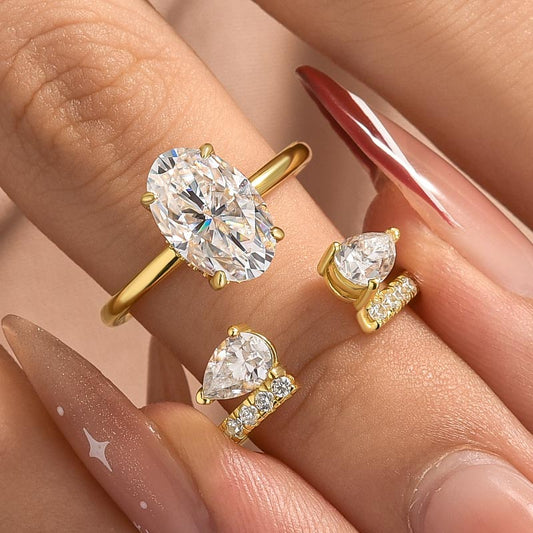 Aurevyn Moissanite 3.0Ct/4.0Ct Solitaire Oval Cut Engagement Ring With Pear Cut Wedding Band Wedding Ring Set