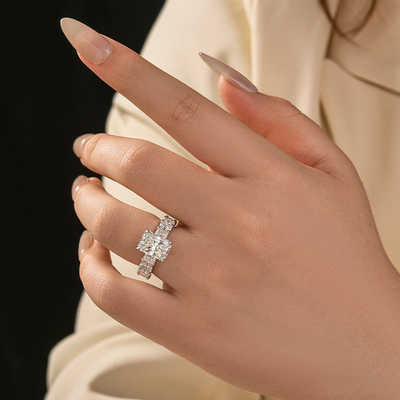 Aurevyn Moissanite 3.5Ct Radiant Cut Engagement Ring with 3.0Ct Radiant Cut Band