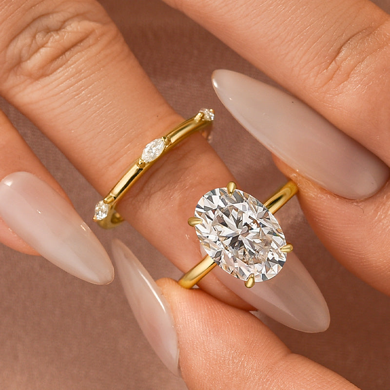 Aurevyn Moissanite 5.5Ct Solitaire Oval Cut Engagement Ring with Marquise Cut Wedding Band