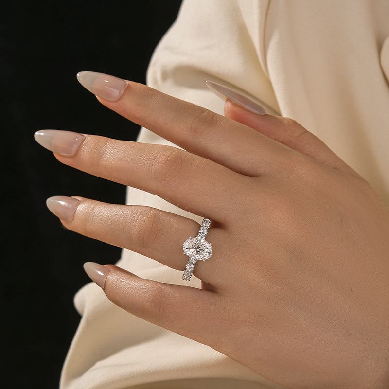 Aurevyn 2.5 Ct/4.0Ct Oval Cut Hidden Halo White Gold Moissanite Diamond Engagement Ring