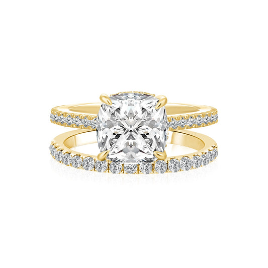 Aurevyn Moissanite 2.5Ct Cushion Cut Yellow Gold Bridal Wedding Ring Set