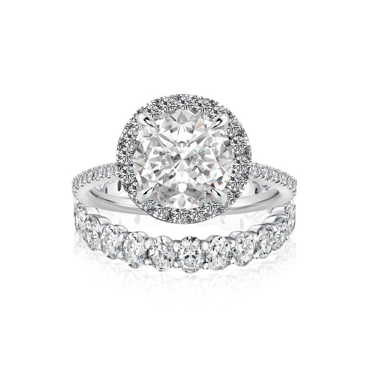 Aurevyn 2.0 Ct Halo Round Cut White Gold Wedding Ring with Oval Cut Wedding Band