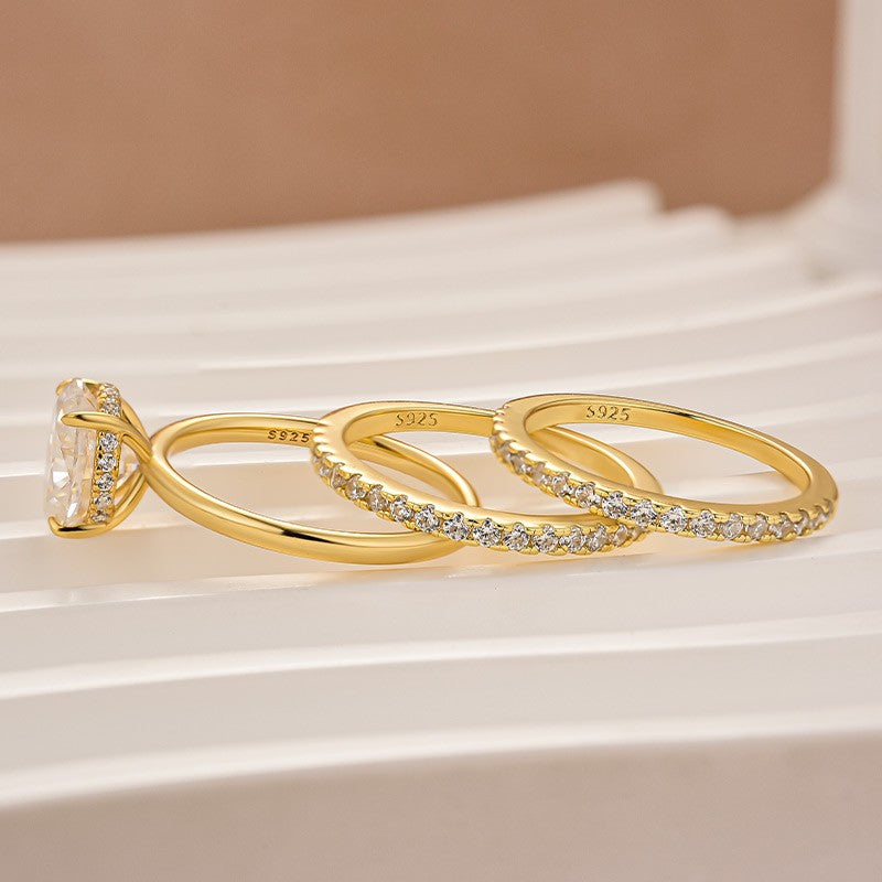 Aurevyn 2.0 Ct Oval Cut Wedding Ring Set For Women