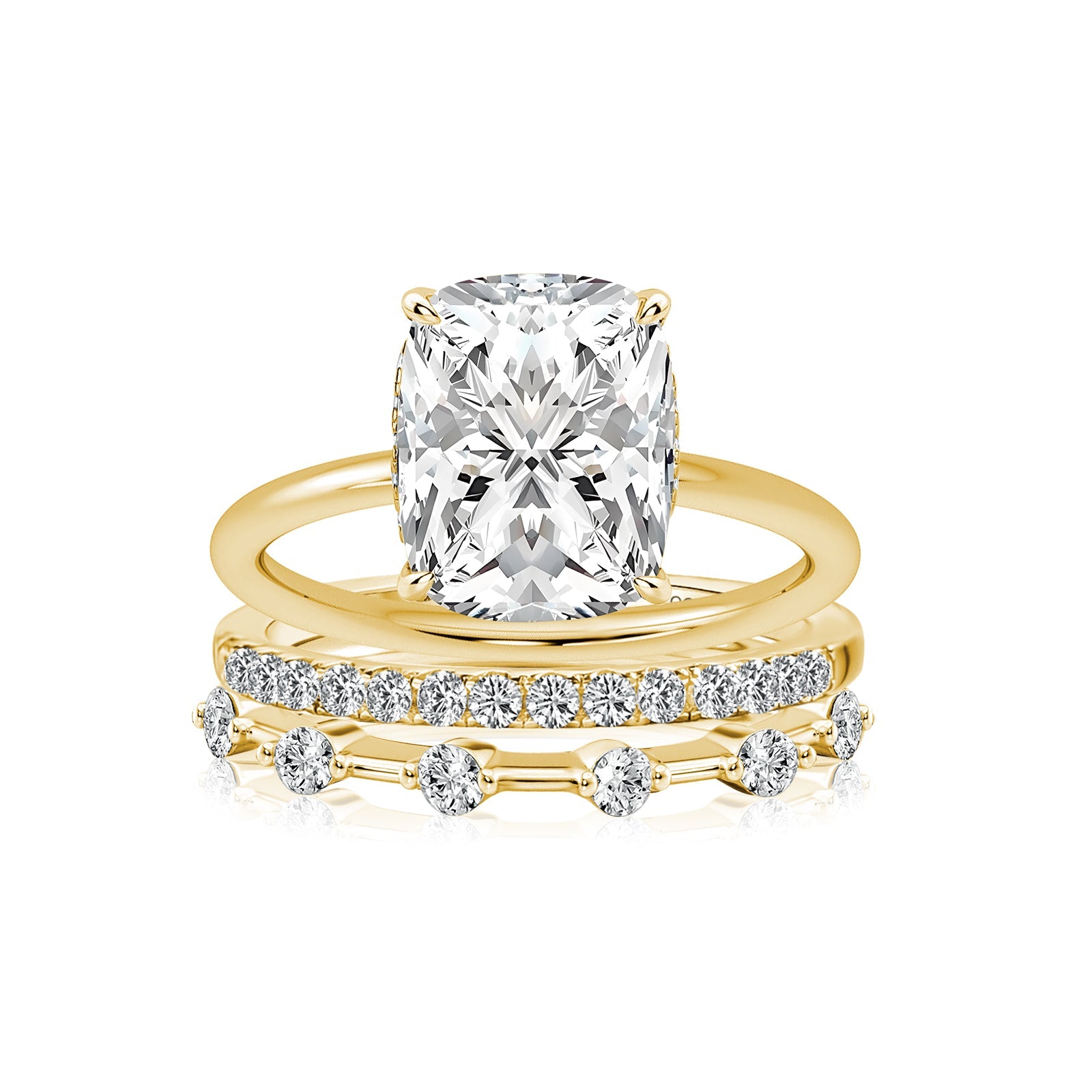 Aurevyn Moissanite 4.0Ct Cushion Cut Solitaire Yellow Gold 3PC Wedding Ring Set
