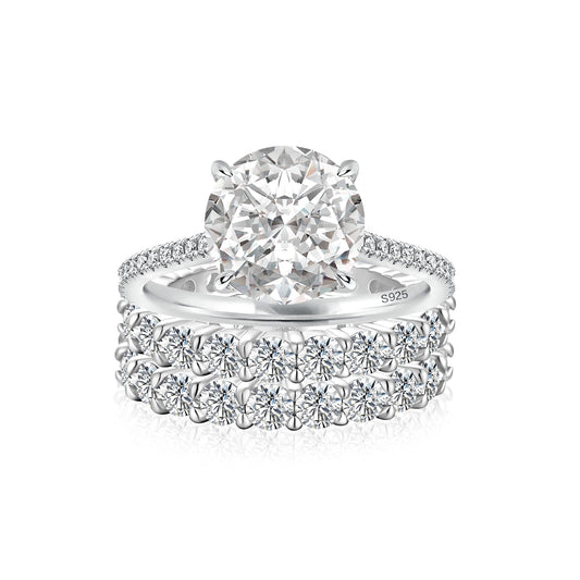 Aurevyn Moissanite 4.0Ct Round Cut White Gold Bridal Ring Set