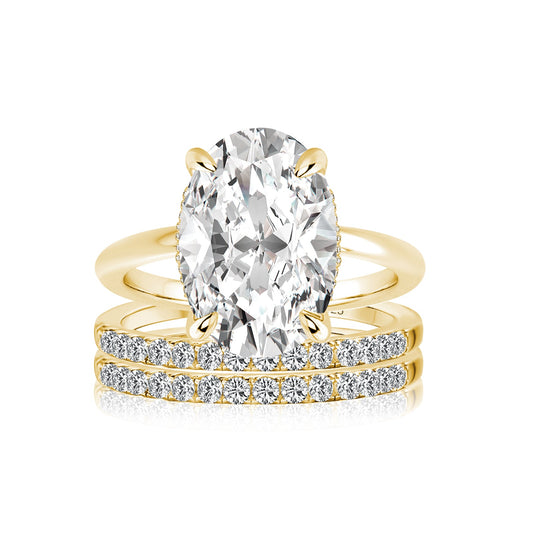 Aurevyn Moissanite 4.0Ct Solitaire Oval Cut Yellow Gold With Pavé Wedding Ring