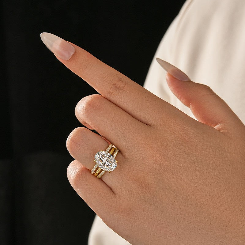 Aurevyn Moissanite 4.0Ct Solitaire Oval Cut Yellow Gold With Pavé Wedding Ring