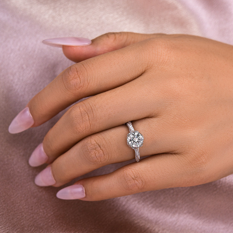 Aurevyn 1.0 Ct Flower Design Promise Ring For Women