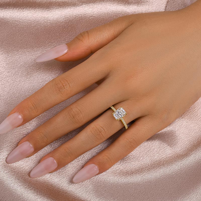 Aurevyn 2.0 Ct Radiant Cut Yellow Gold Engagement Ring