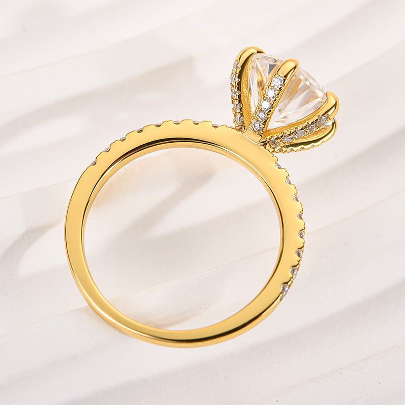 Aurevyn 2.0 Ct ~4.0 Ct Round Cut 6 Prong Yellow Gold Promise Ring