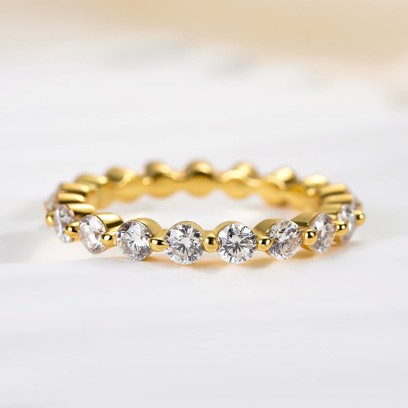 Aurevyn 1.0Ct ~1.5 Ct Round Cut Yellow Gold  Anniversary Ring