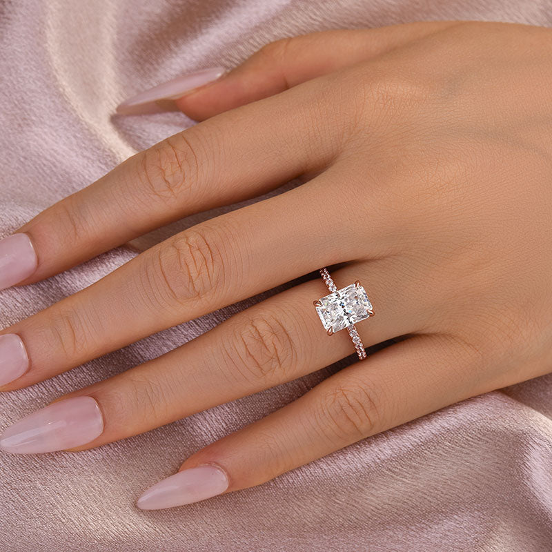 Aurevyn 2.0 Ct～3.5 Ct Radiant Cut Rose Gold Engagement Ring For Women