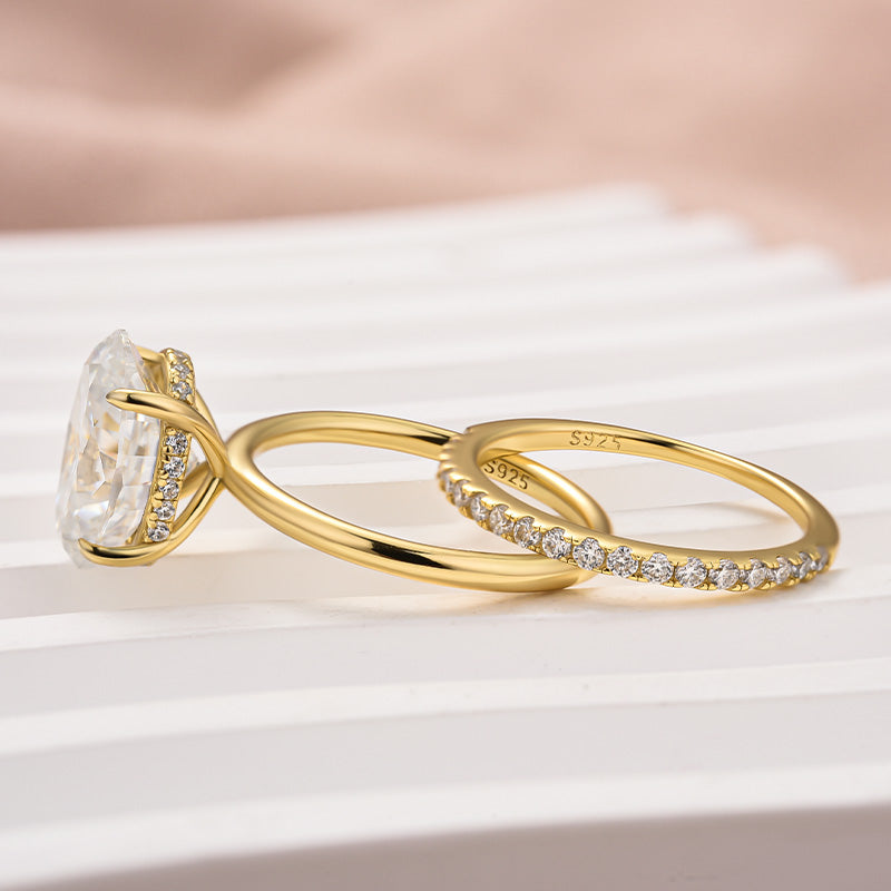 Aurevyn 4.0 Ct Hidden Halo Solitaire Oval Cut Yellow Gold Wedding Ring