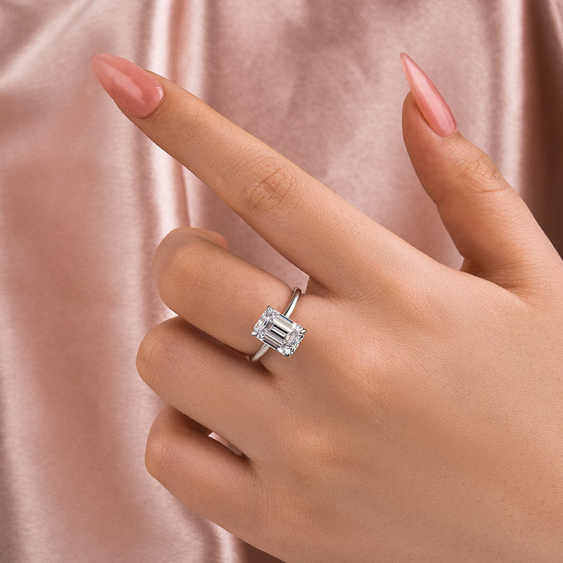Aurevyn 3.5 Ct Emerald Cut Solitaire Engagement Ring For Her