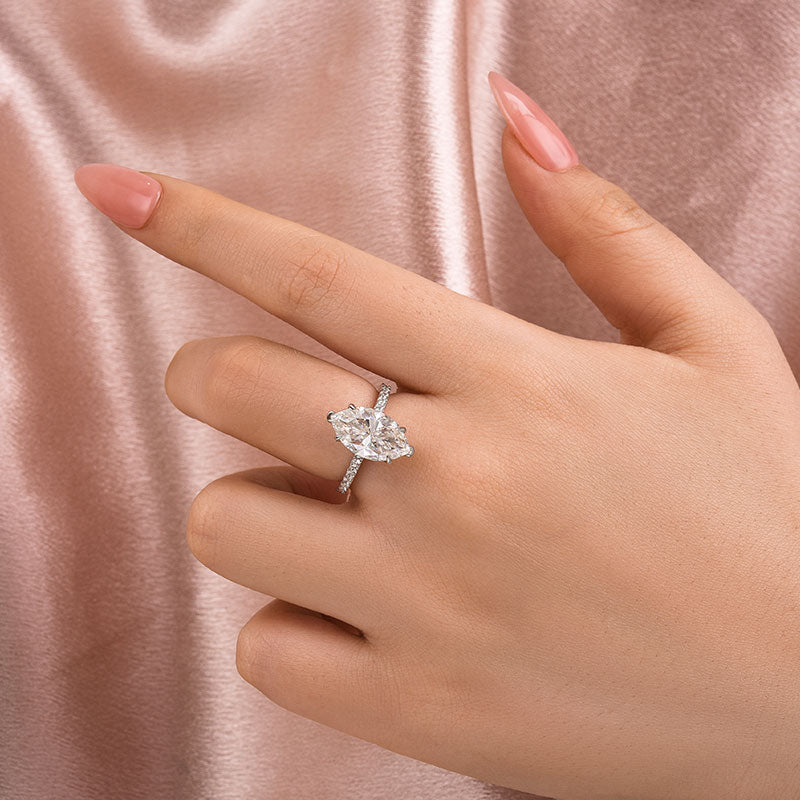 Aurevyn 1.0Ct～4.0 Ct Marquise Cut White Gold Half-Coverage Engagement Ring