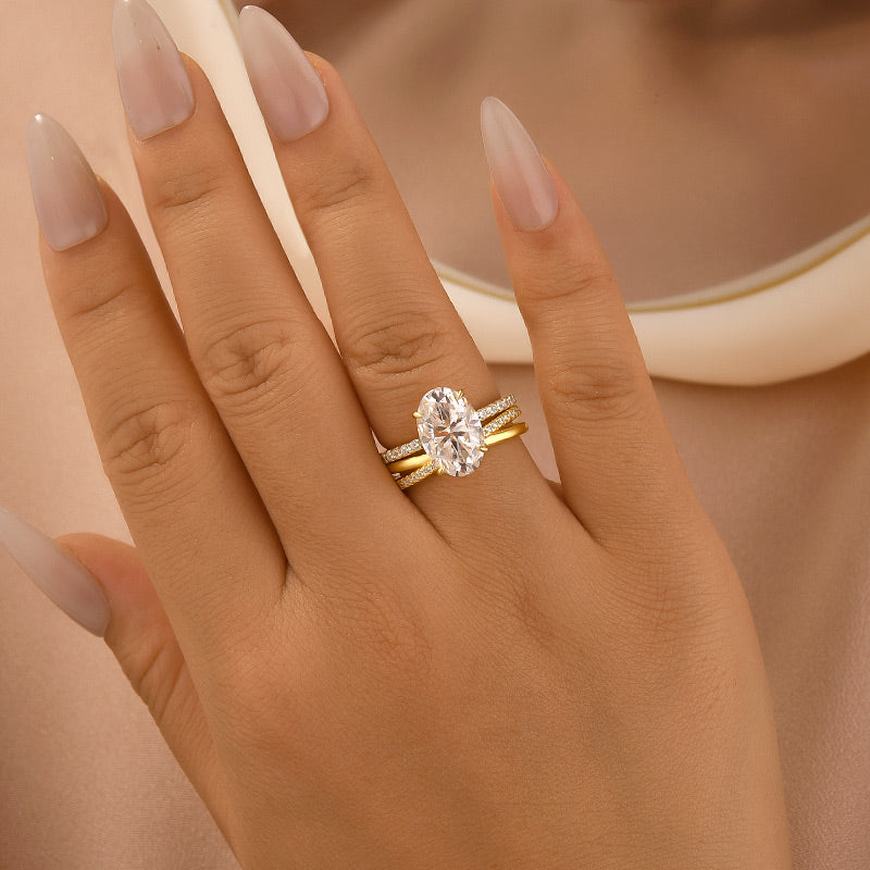 Aurevyn Moissanite 2PC 4.0 Ct Oval Cut Twist Yellow Gold Wedding Ring Set For Women