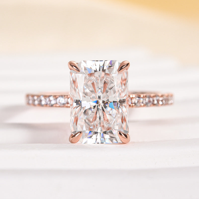 Aurevyn 2.0 Ct～3.5 Ct Radiant Cut Rose Gold Engagement Ring For Women