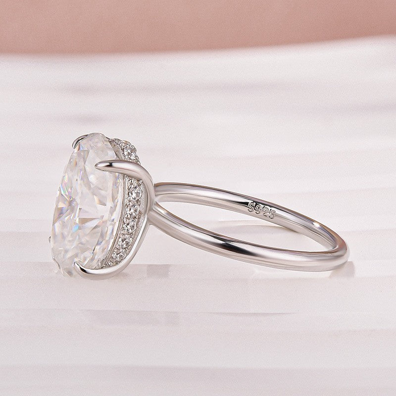 Aurevyn Moissanite Solitaire 5.50 Ct Oval Cut White Gold Promise Ring For Women