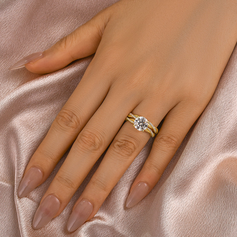 Aurevyn 1.2 Ct/2.0 Ct Twist Yellow Gold Pave Wedding Ring Set