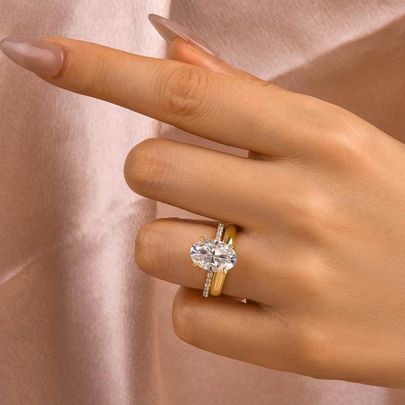 Aurevyn 4.0 Ct Oval Cut Yellow Gold Wedding Ring Set with Wide Band