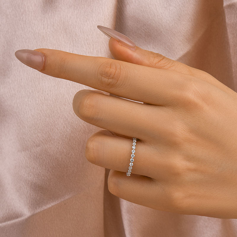 Aurevyn 1.0 Ct White Gold Round Cut Full Eternity Wedding Band