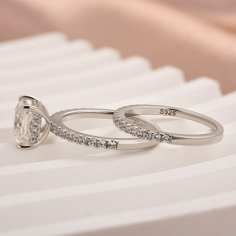Aurevyn 2.0 Ct Princess Cut Wedding Ring Set For Women