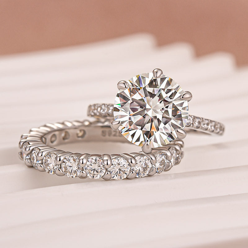Aurevyn Moissanite 2.0Ct~4.0Ct Round Cut White Gold Wedding Ring Set