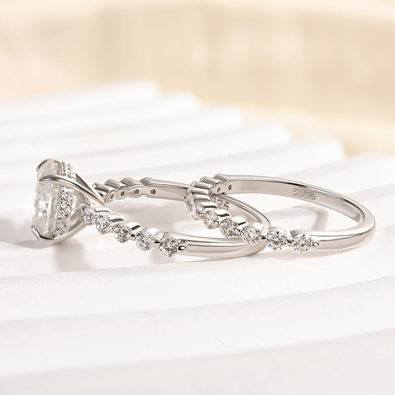 Aurevyn 2.0 Ct Cushion Cut Wedding Ring Set For Women