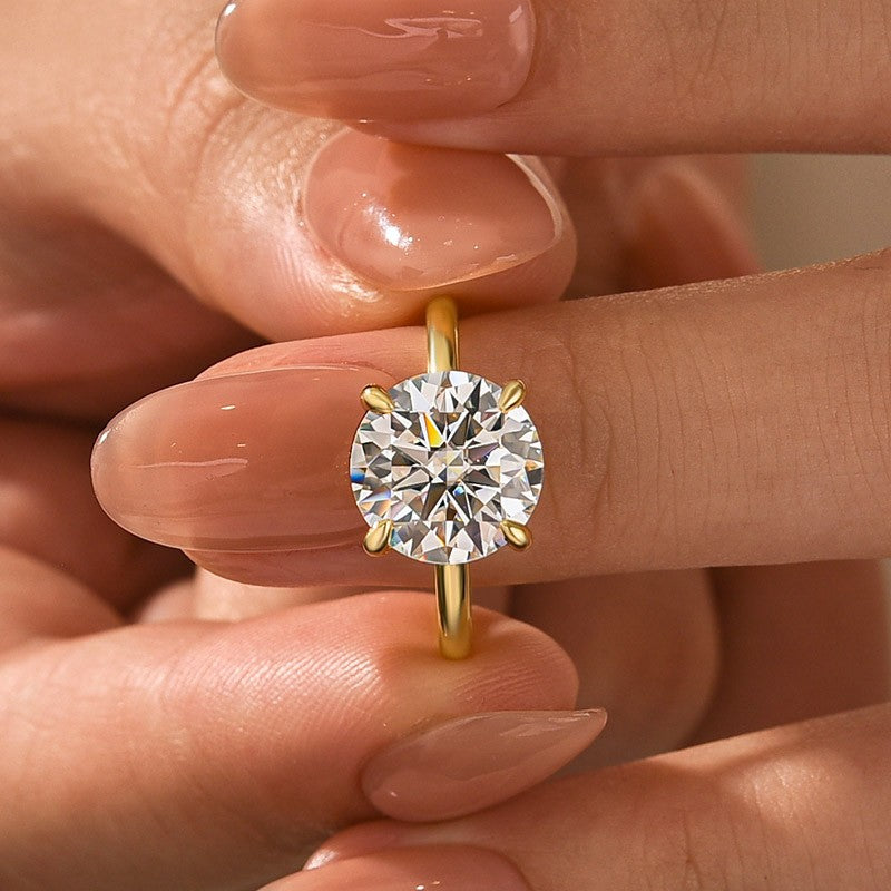 Aurevyn Moissanite 4.0 Ct Solitaire Round Cut Yellow Gold Promise Ring