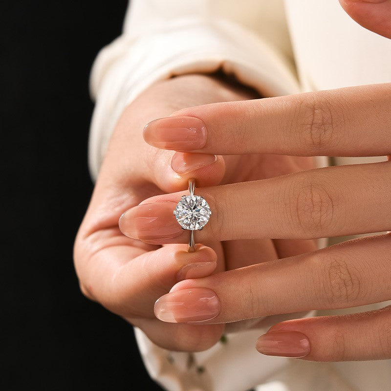 Aurevyn Moissanite 3.0Ct Round Cut Comfort Fit Six Prong Solitaire Engagement Ring