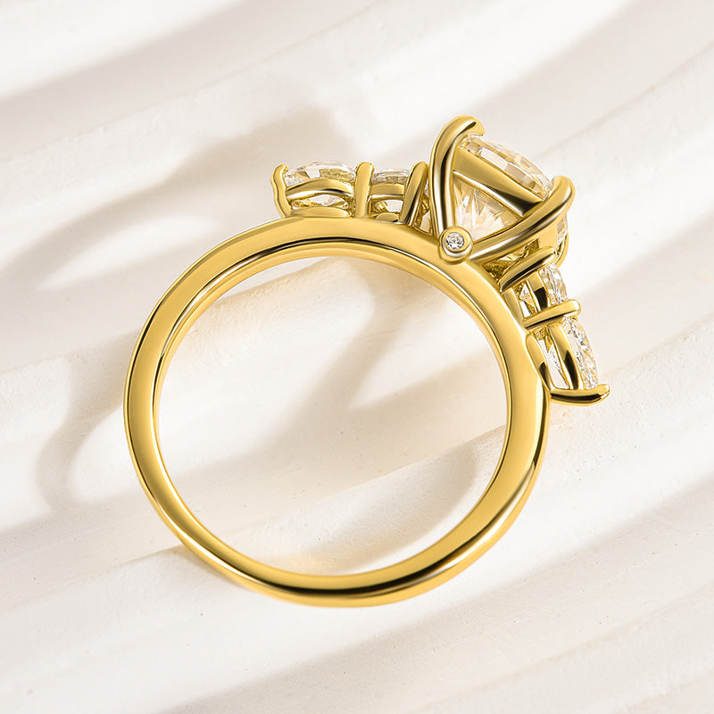 Aurevyn 2.0 Ct Cushion Yellow Gold Bridal Ring