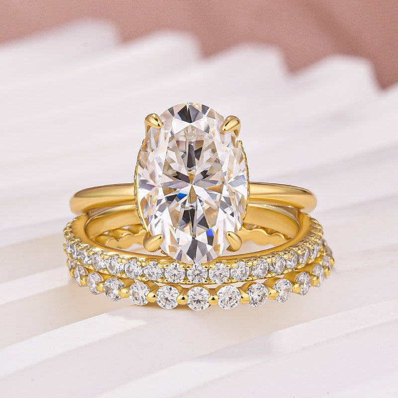 Aurevyn Moissanite Solitaire 4.0Ct Oval Cut  Yellow Gold Women's Wedding Ring Set
