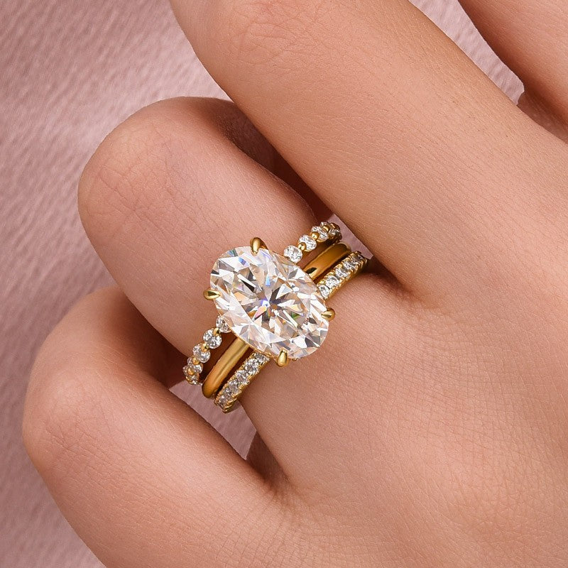 Aurevyn Moissanite Solitaire 4.0Ct Oval Cut  Yellow Gold Women's Wedding Ring Set