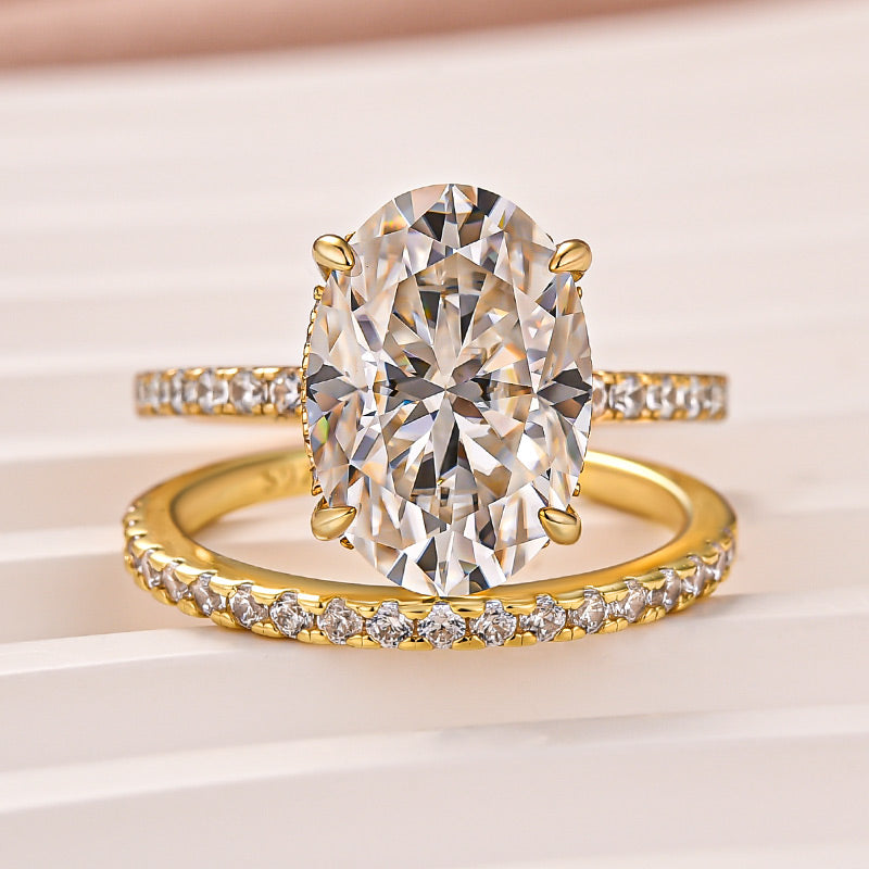 Aurevyn 4.0 Ct ～ 5.5 Ct Oval Cut Yellow Gold Wedding Ring For Women