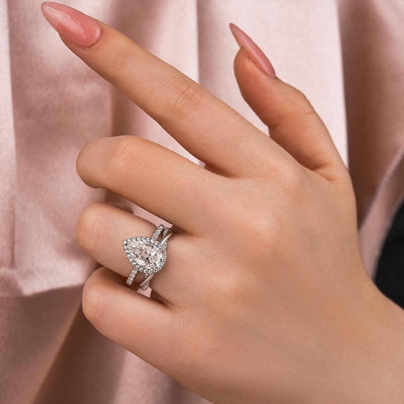 Aurevyn Moissanite 2.5Ct Halo Pear Cut White Gold Engagement Ring With Twist Wedding Ring