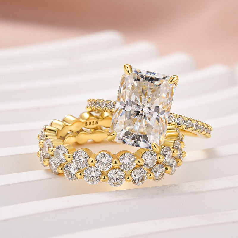 Aurevyn Moissanite 4.5 Ct Radiant Cut Yellow Gold Wedding Ring