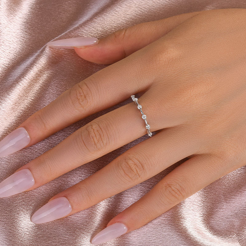 Aurevyn 0.2 Ct Round Cut Women's Wedding Band