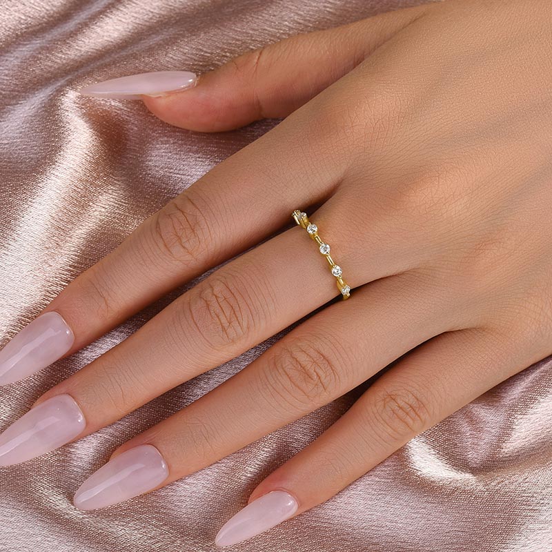 Aurevyn 0.2 Ct Yellow Gold Women's Wedding Band
