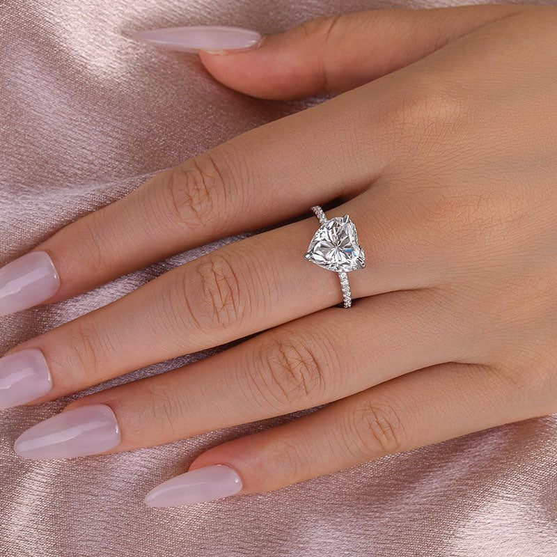 Aurevyn 4.0 Ct Heart Cut White Gold Promise Ring