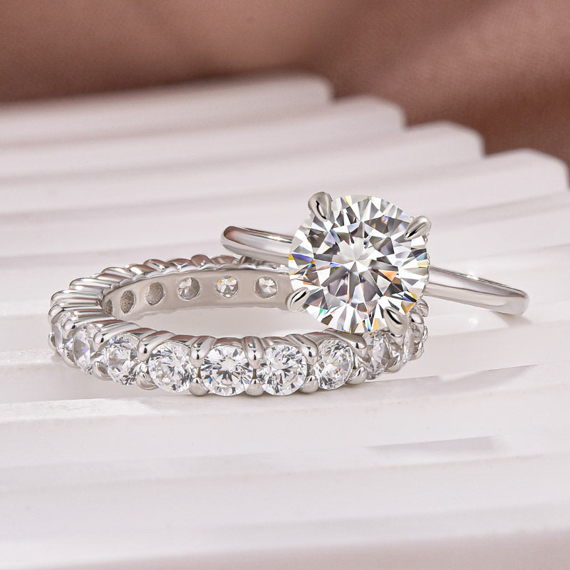 Aurevyn Moissanite S925 2.0Ct/4.0Ct Round Cut White Gold/Yellow Gold Wedding Ring Set