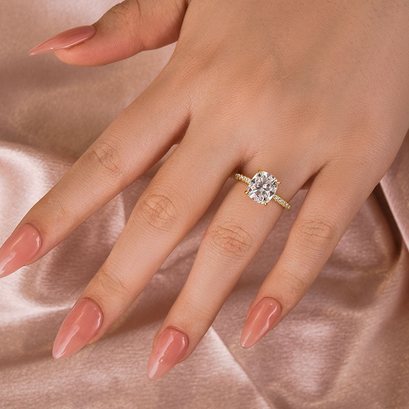 Aurevyn 3.0 Ct Cushion Cut Yellow Gold Engagement Ring For Women
