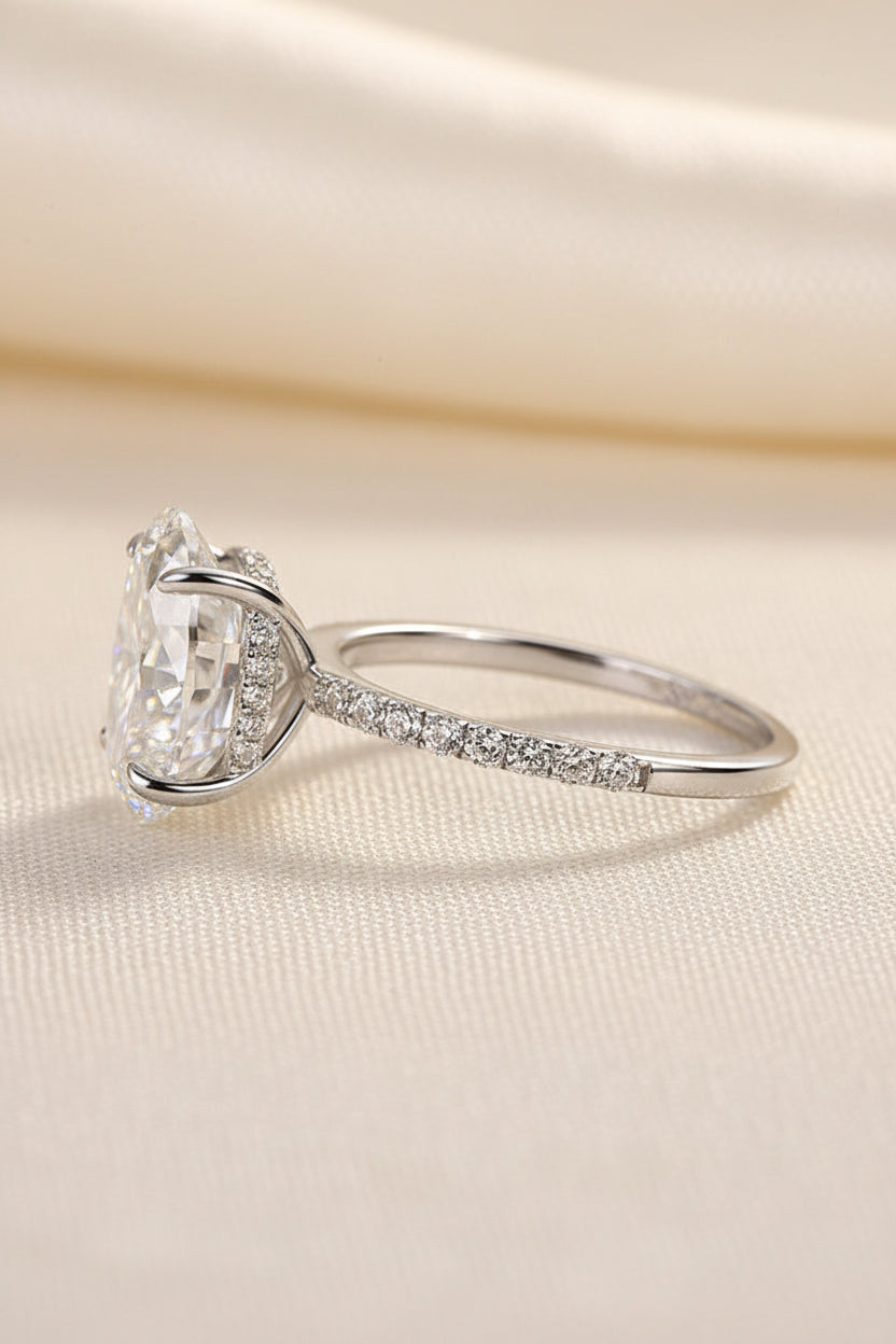 Aurevyn Moissanite 2.0 Ct~5.5 Ct Pavé Oval Cut Engagement Rings For Women