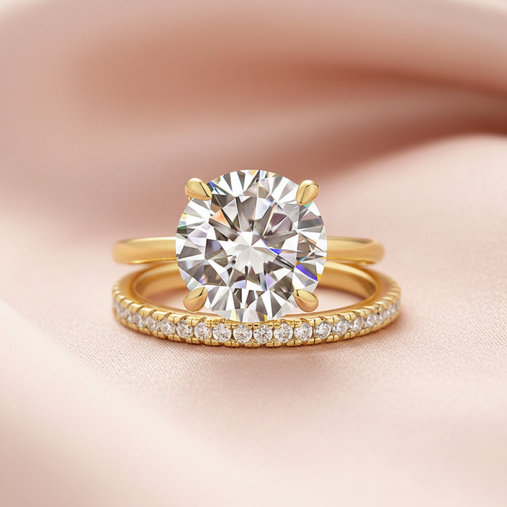 Aurevyn Moissanite 4.0Ct Solitaire Round Cut Yellow Gold Engagement Ring with Eternity Thin Wedding Band