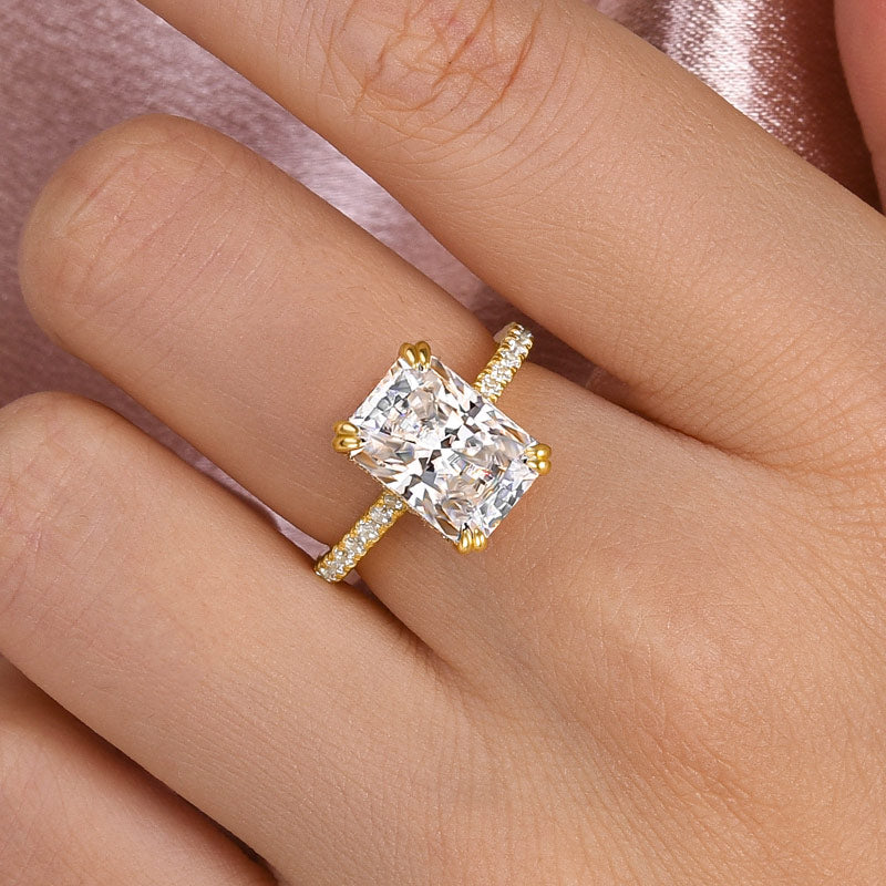 Aurevyn 4.5 Ct/3.0Ct Radiant Cut Yellow Gold Engagement Ring For Women