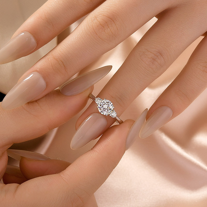 Aurevyn 1.0Ct Three Stone Round Cut Moissanite Ring in S925 Sterling Silver